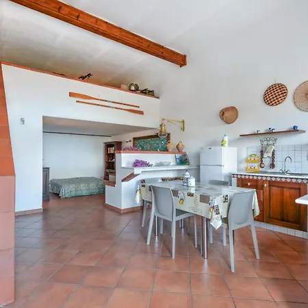 Il Borgo 7 كابوليفيري